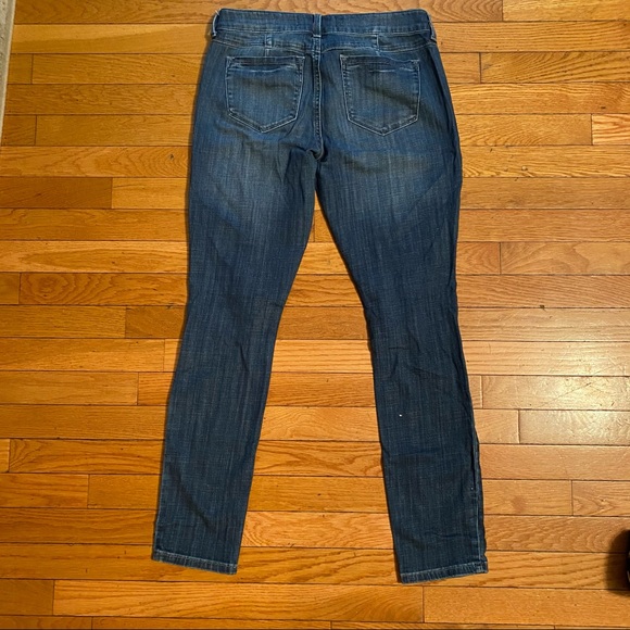 SOLO Design Lab Distressed Jeans - Picture 10 of 16